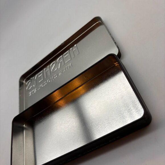 Vintage Hershey's Milk Chocolate Retro Flat Rectangular Collectible Tin - Picture 14 of 16